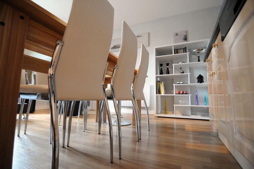 Appartement De Charme Climatise Pour 6 A 8 Pers Amboise Ruang foto