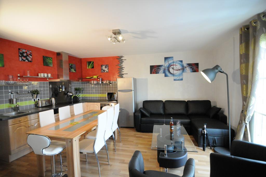 Appartement De Charme Climatise Pour 6 A 8 Pers Amboise Ruang foto